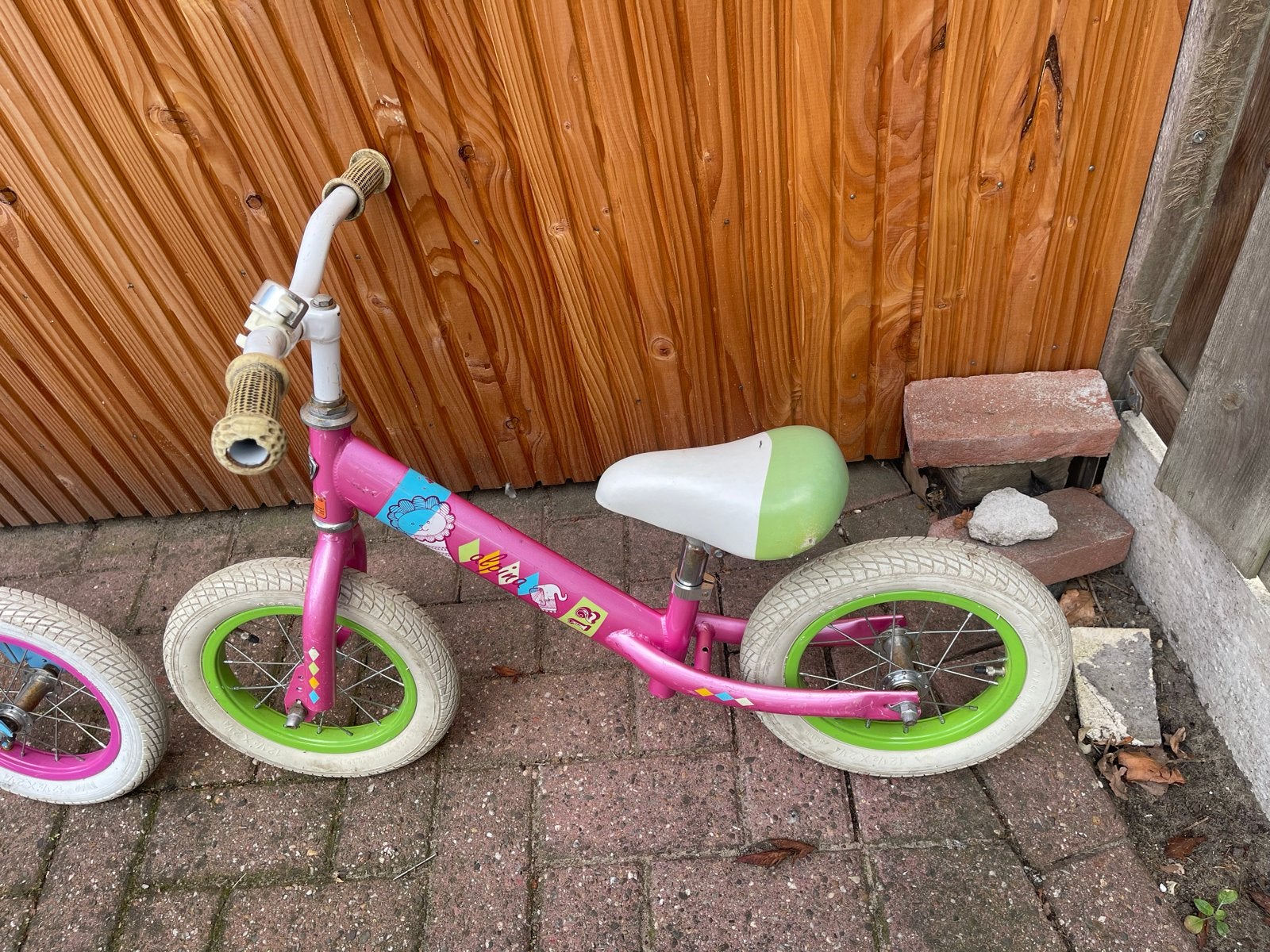 Roze loopfiets voor kinderen, Ophalen, Gebruikt, Minder dan 16 inch