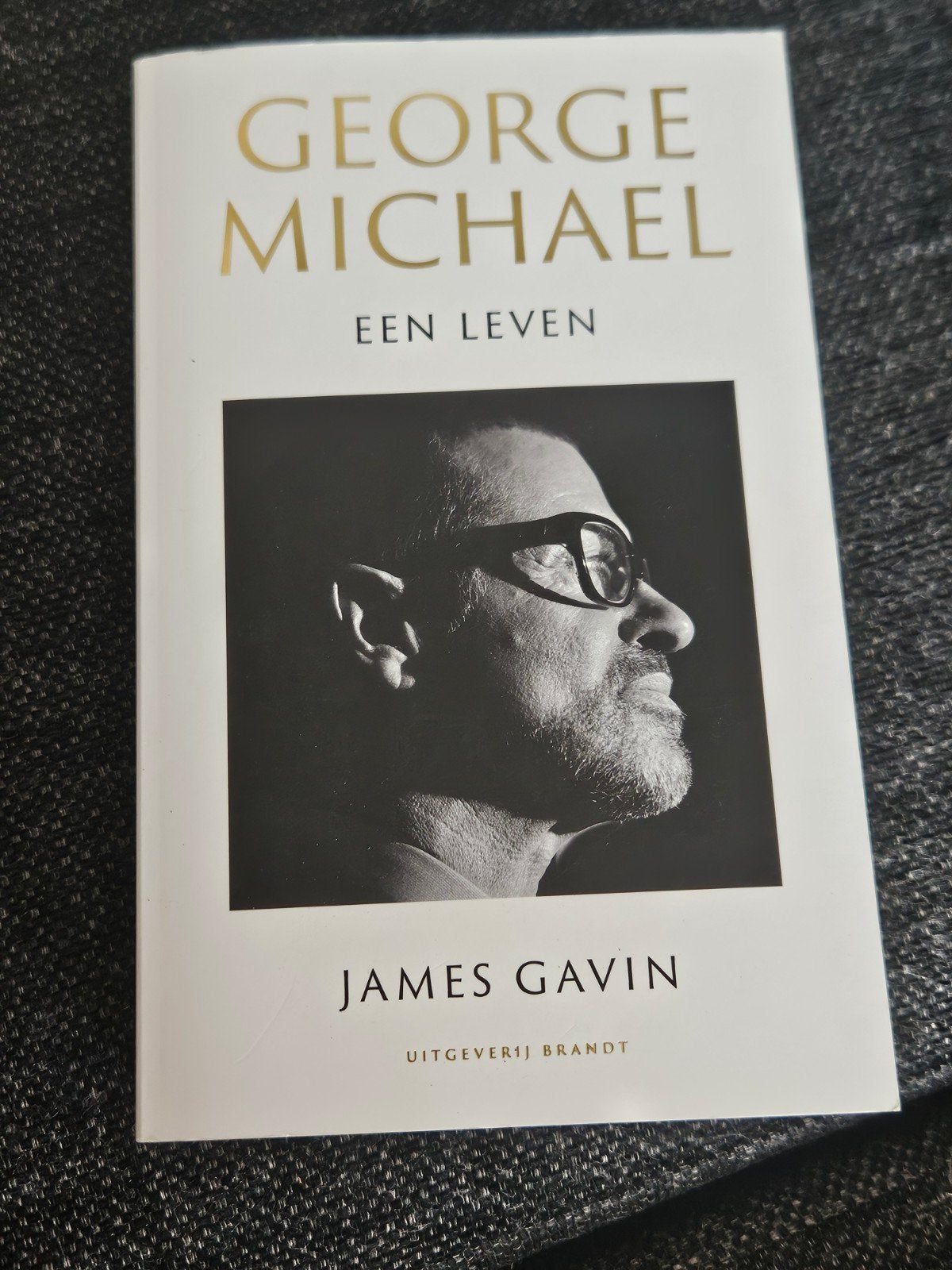 George Michael: Een Leven - Biografie James Gavin, Ophalen of Verzenden, Zo goed als nieuw, James Gavin, Film, Tv en Media