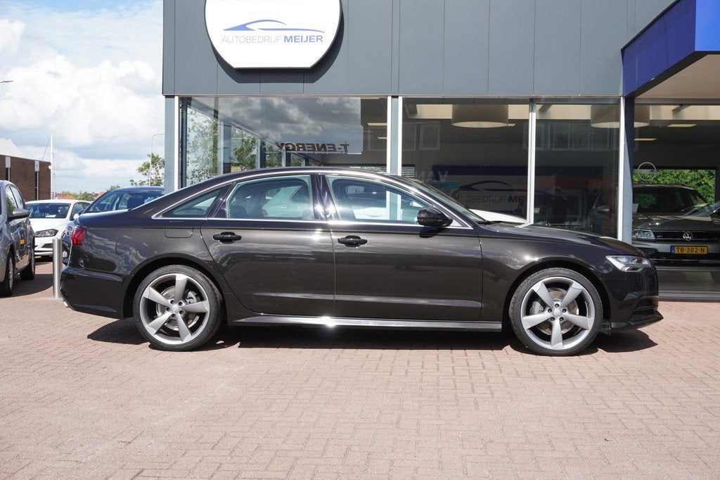Audi A6 Limousine 2.0 TDI ultra Lease Edition Automaat | Air, Auto's, Audi, Stof, Gebruikt, Euro 6, 4 cilinders