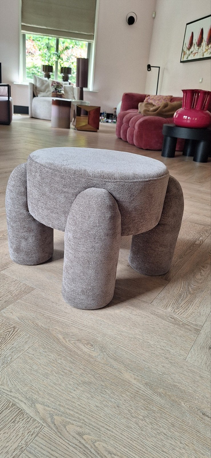 Super mooie poef van stof, beige taupe, Huis en Inrichting, Banken | Voetenbanken en Poefen, Minder dan 50 cm, Rond, Minder dan 50 cm