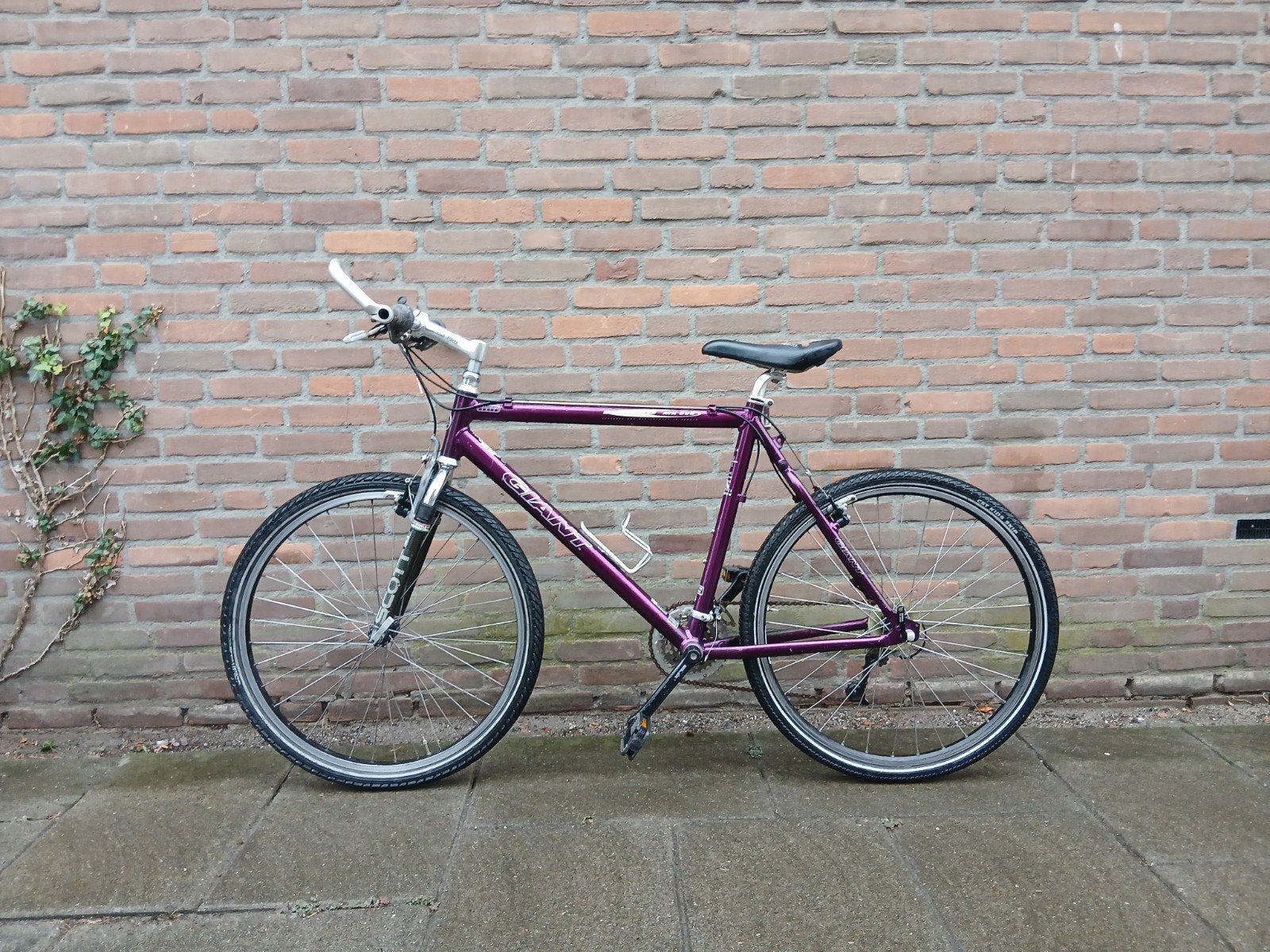 Giant ATX Bronco 880 Competition Series Mountainbike, Fietsen en Brommers, Ophalen, Gebruikt, Velgrem, 49 tot 53 cm