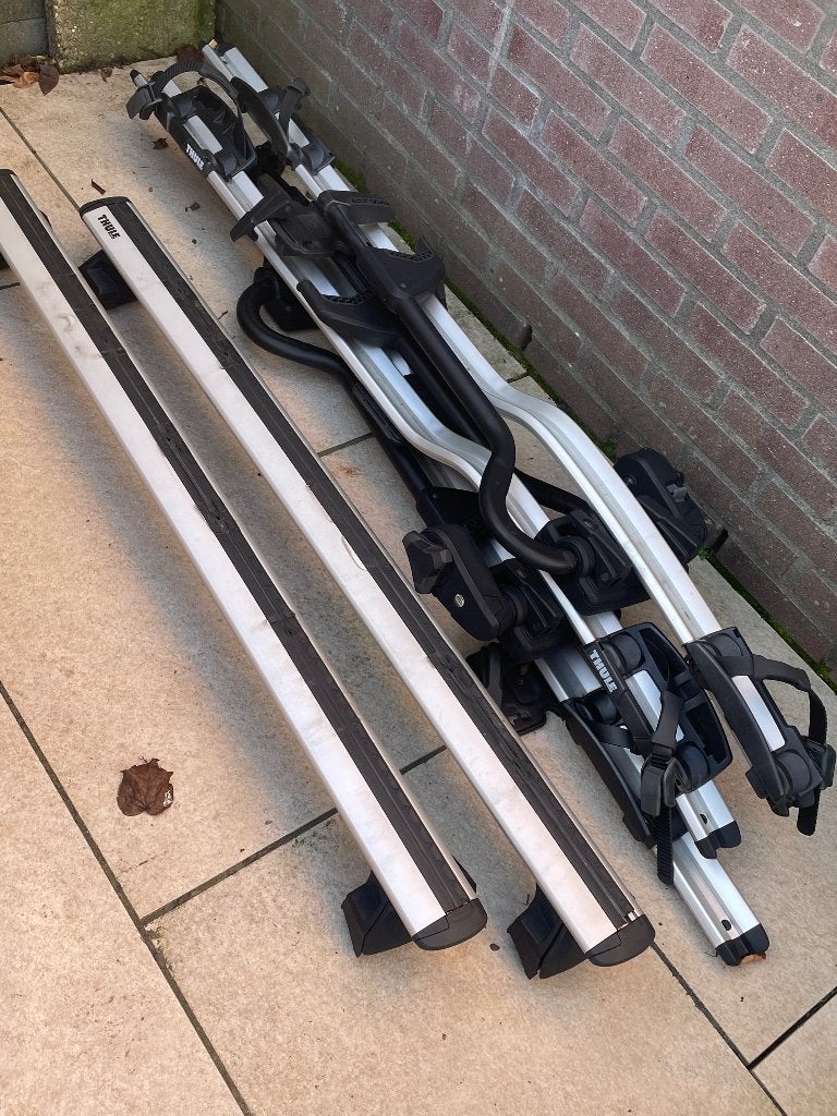 Dakdragers + 1 fietsendrager, Ophalen, 1 fiets, Zo goed als nieuw, Dakdrager