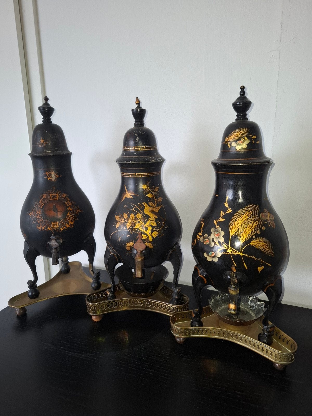 Antieken kraantjes potten, Ophalen