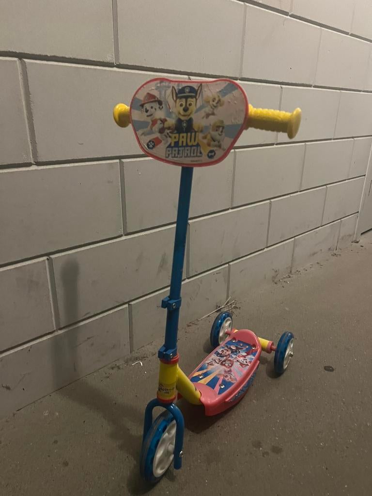 Paw patrol step, Fietsen en Brommers, Steps, Ophalen, Gebruikt, Gewone step