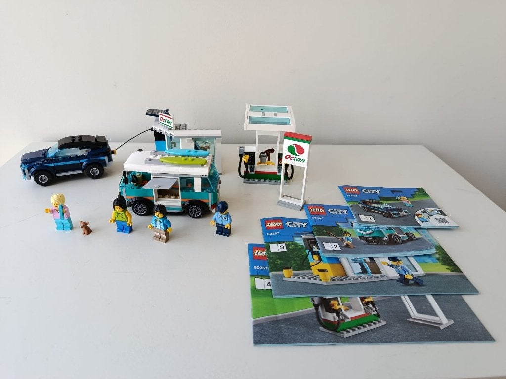 Lego City 60257 Tankstation | Compleet, City, Lego, Ophalen of Verzenden, Zo goed als nieuw