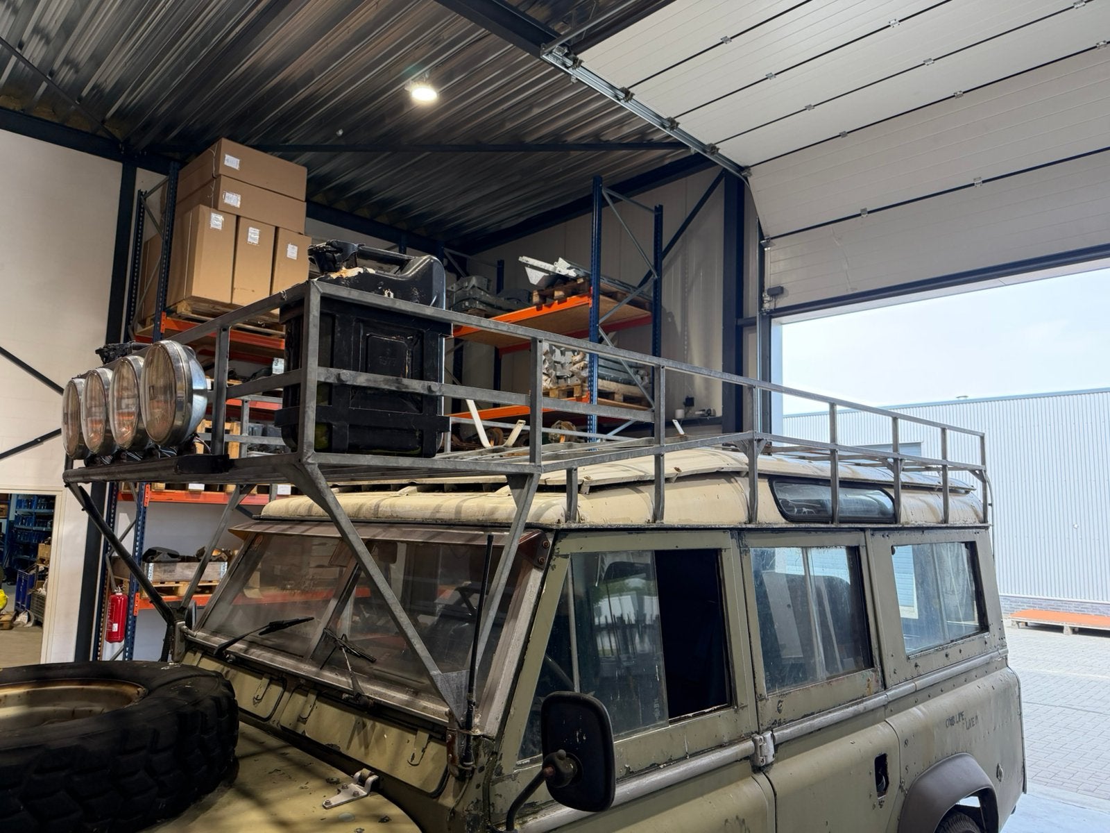 Land rover series 109 roofrack, Ophalen