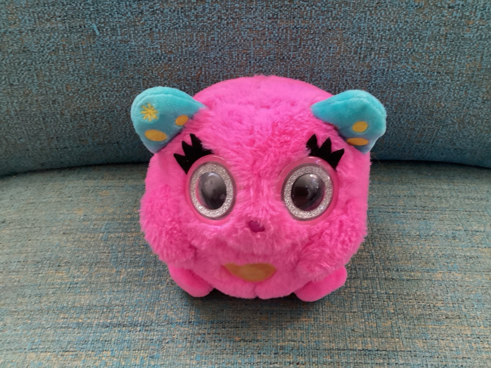 Roze interactieve knuffel/spaarpot met geluid, Gebruikt, Overige typen, Ophalen of Verzenden, Roze