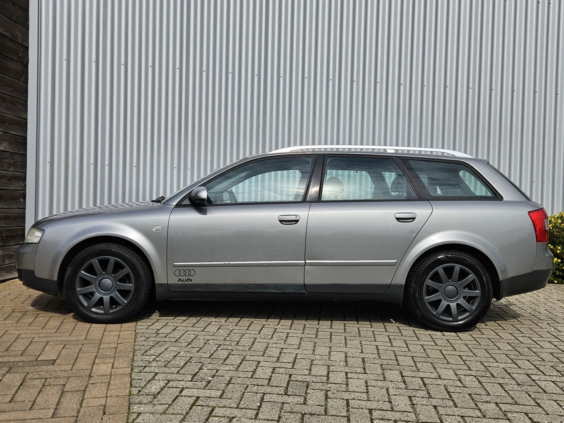 Audi A4 Avant 2.0 Exclusive /Automaat/Nieuwe Distributieriem, Gebruikt, 4 cilinders, 1984 cc, A4