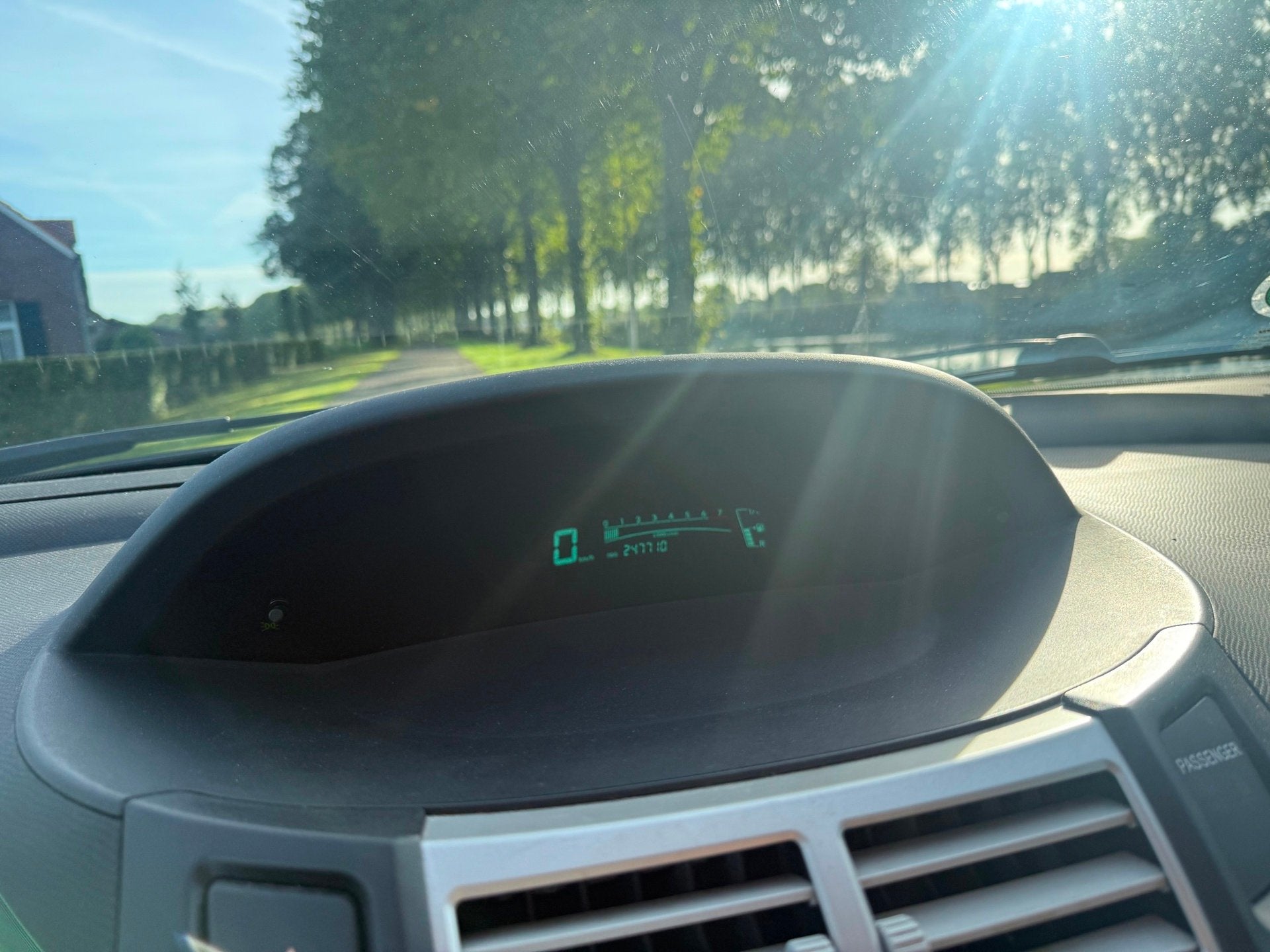 Foto 9 van Toyota Yaris 1.3 VVTi Luna|Airco|5-Deurs|Nieuwe apk