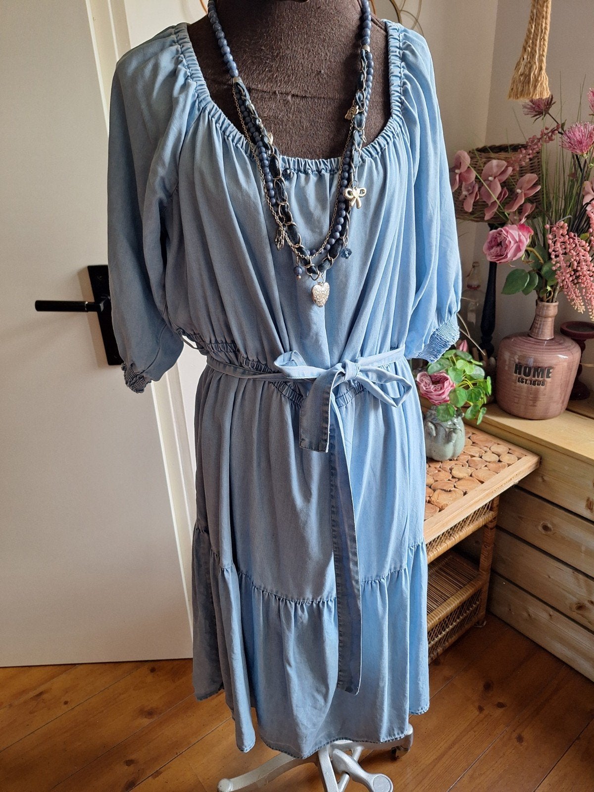 Spijkerjurk jurk maat 52 off shoulder, Kleding | Dames, Ophalen of Verzenden, Zo goed als nieuw, Blauw, Jurk