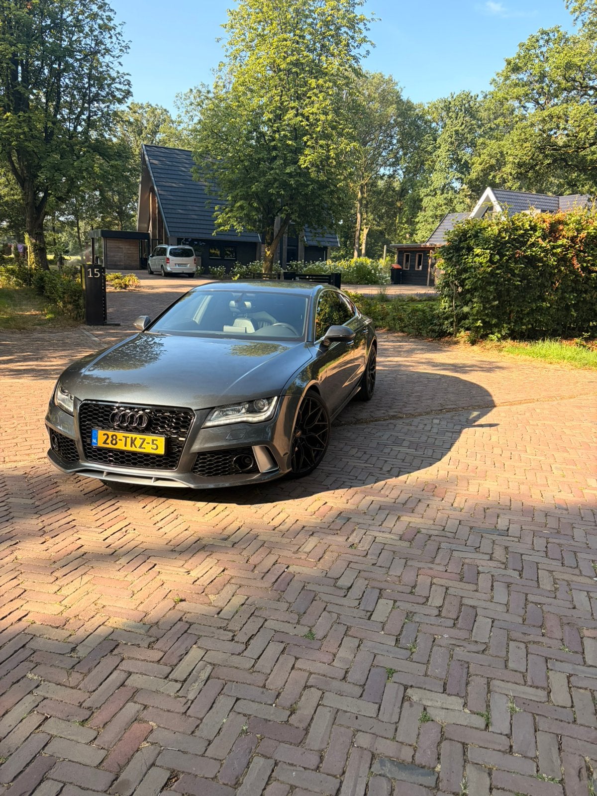 Audi A7 s-line Rs7 look, 2773 cc, 93 €/maand, Zilver of Grijs, 6 cilinders