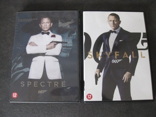 JAMES BOND 007 - SPECTRE samen met SKYFALL, Cd's en Dvd's, Dvd's | Actie, Vanaf 12 jaar, Ophalen, Zo goed als nieuw, Actie