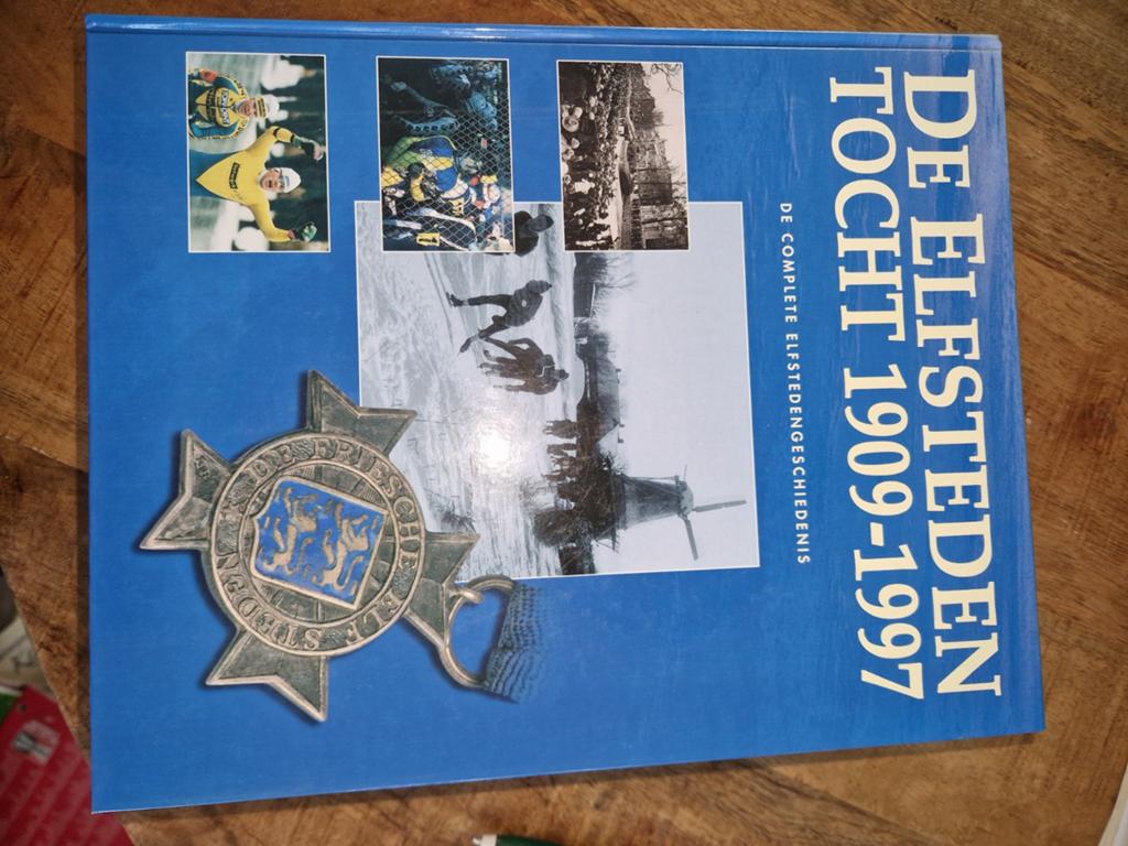P. de Groot - De Elfstedentocht van 1909-1997, Ophalen of Verzenden, Zo goed als nieuw, P. de Groot; W. Stegenga; H. van der Meulen