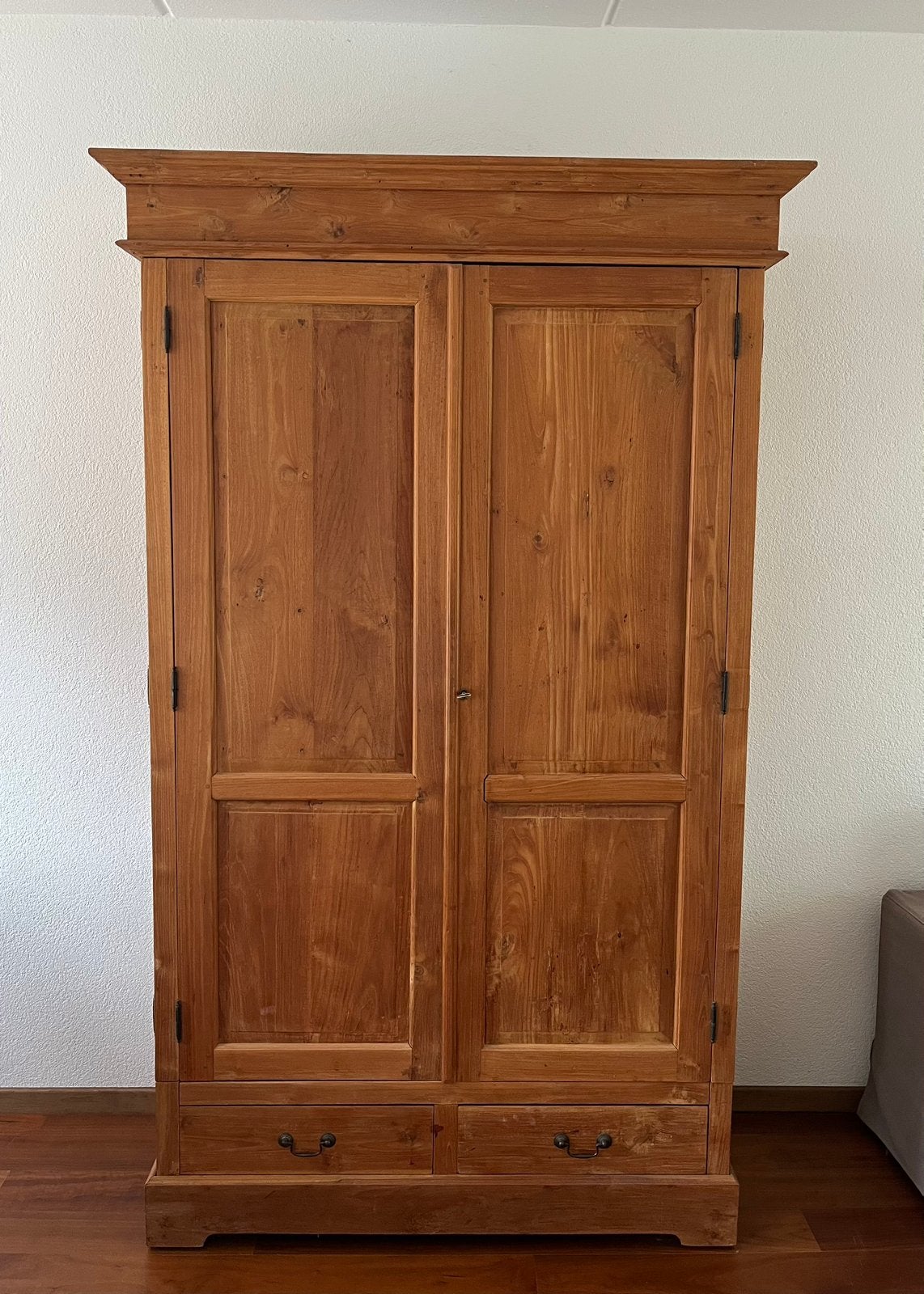 Grote teakhouten kast / buffetkast – 130 x 220 x 45 cm, Antiek en Kunst, Ophalen