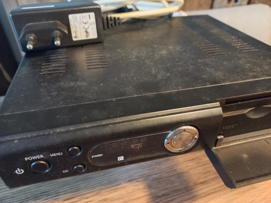 Satelliet ontvanger M7 SAT801, Audio, Tv en Foto, Schotelantennes, Ophalen of Verzenden, Gebruikt, (Schotel)antenne-accessoires