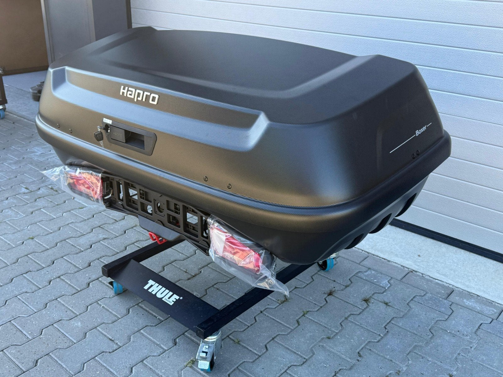 ACTIES OP DE Hapro Boxer types M/L+platform trekhaakboxen, Elektrische fiets, Ophalen of Verzenden, Zo goed als nieuw, 2 fietsen