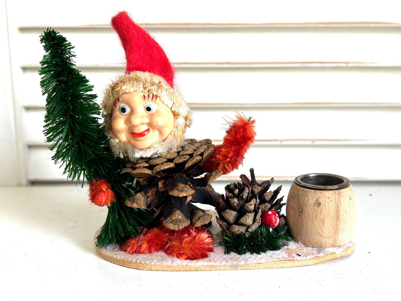Vintage Duitse kaarshouder dennenappel gnoom kerstkabouter, Ophalen
