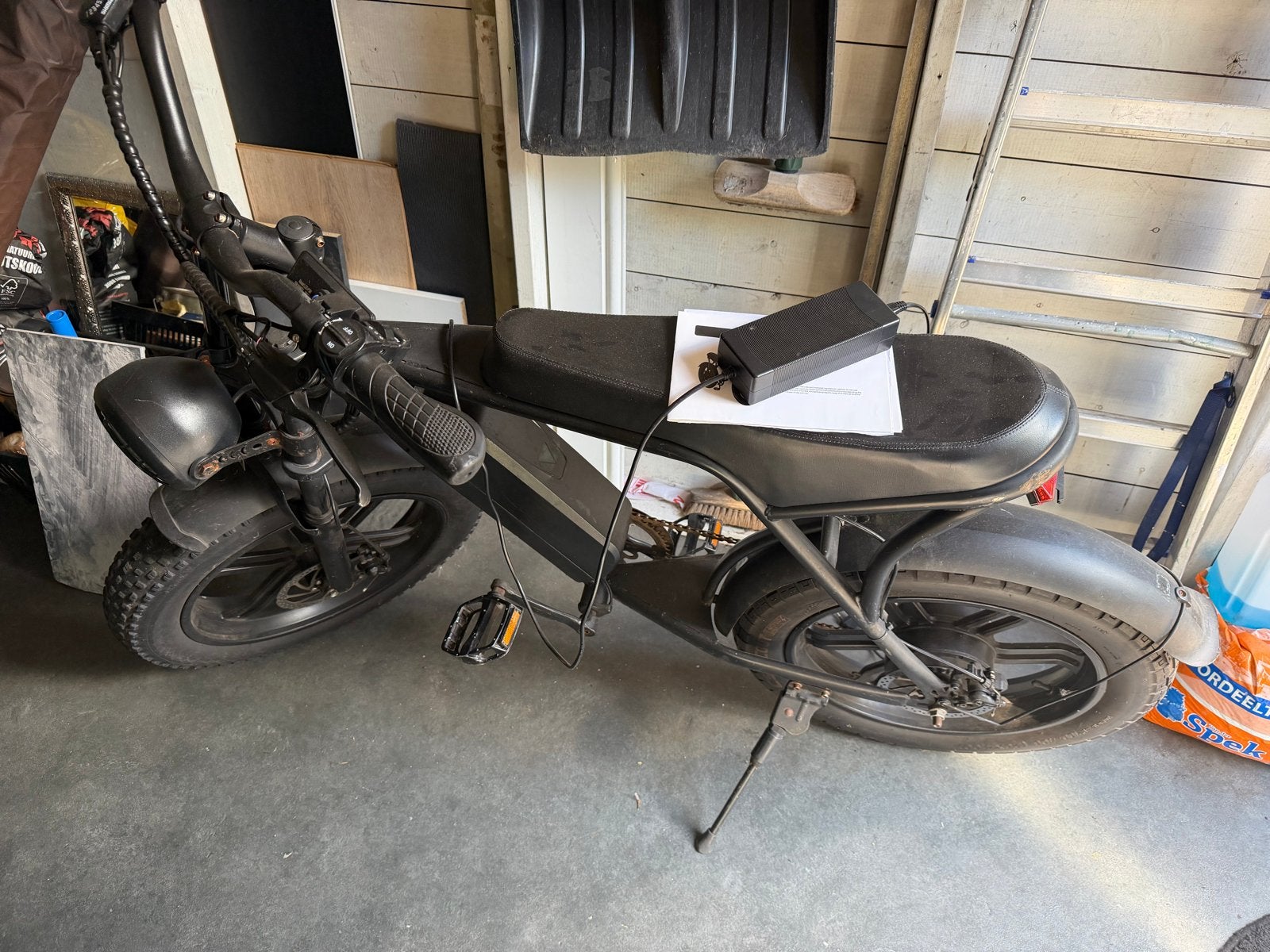 Ouxi V8 fatbike, Ophalen, Gebruikt