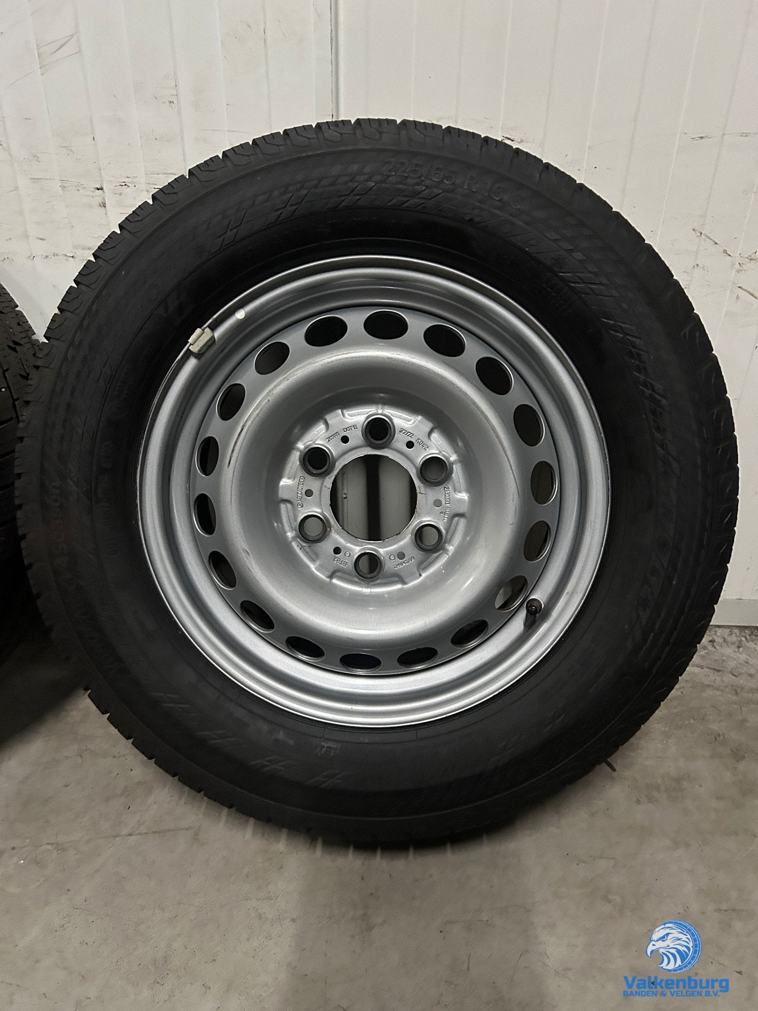Partij 10-20 sets originele Mercedes Sprinter B907 B910 16 i, Ophalen, Bestelwagen, -, Banden en Velgen
