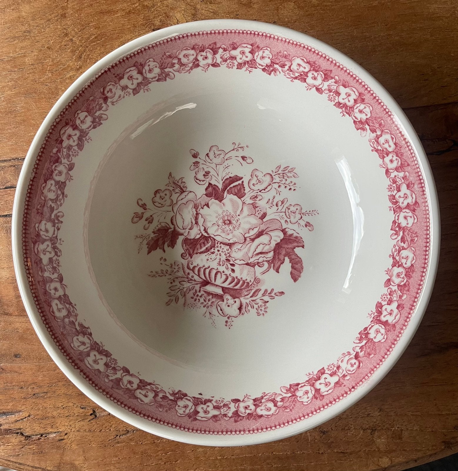 Balkoral rood Royal Sphinx kom, Antiek en Kunst, Antiek | Servies los, Ophalen of Verzenden