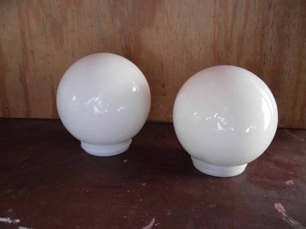 Plafoniere / Wandlamp /  schroefkogel glazen bol, Huis en Inrichting, Ophalen of Verzenden, Zo goed als nieuw, Wit, Plafondlamp