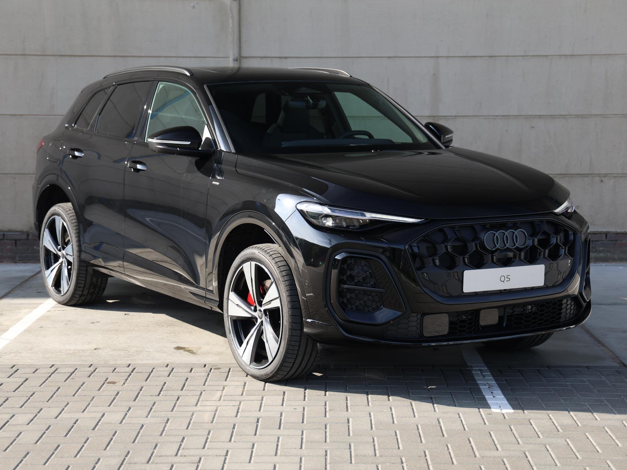 Audi Q5 S edition Competition 367 PK | Luchtvering | Trekhaa, Auto's, Automaat, 4 cilinders, 150 min, Bedrijf
