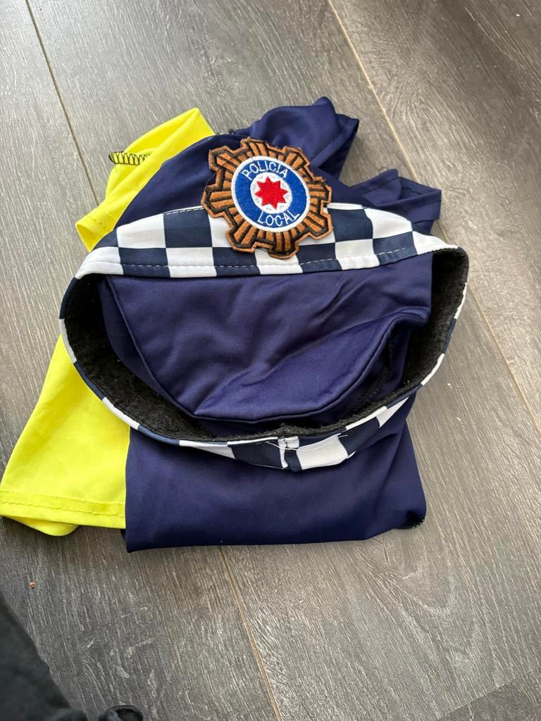 Spaans politie pak maat 116 - Carnaval/Verkleedfeest, Kinderen en Baby's, Carnavalskleding en Verkleedspullen, Ophalen of Verzenden