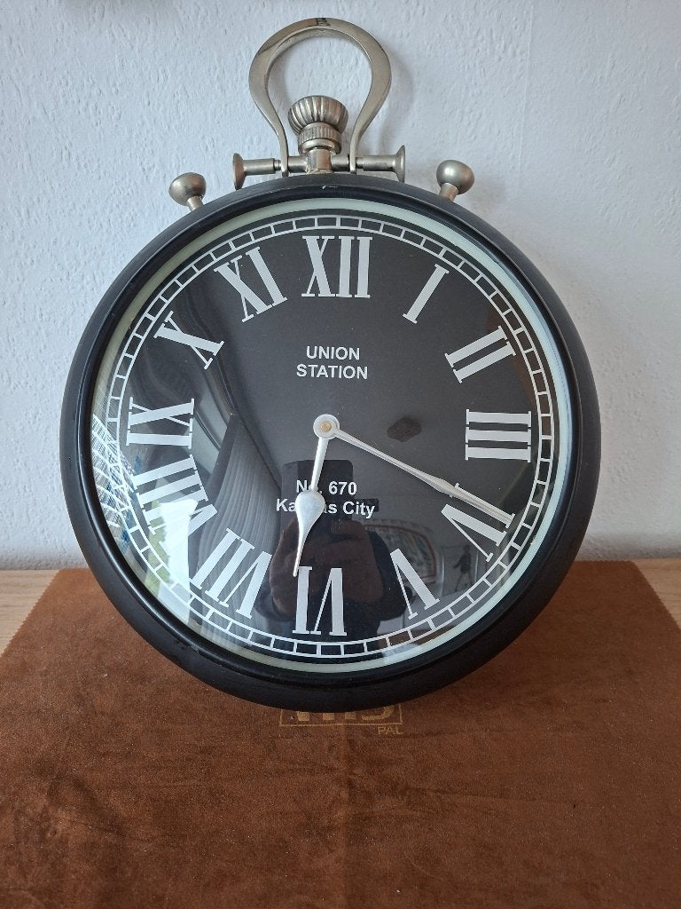 klok  union station  no 670, Ophalen of Verzenden, Zo goed als nieuw, Wandklok