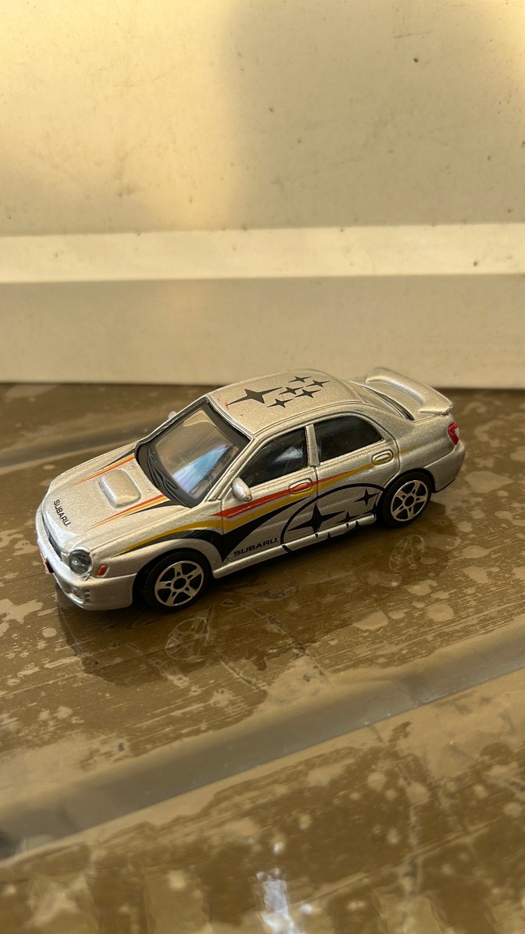 Bburago 1/43scale SUBARU IMPREZA WRX STI Silver, Ophalen of Verzenden, Zo goed als nieuw, Auto, Overige merken