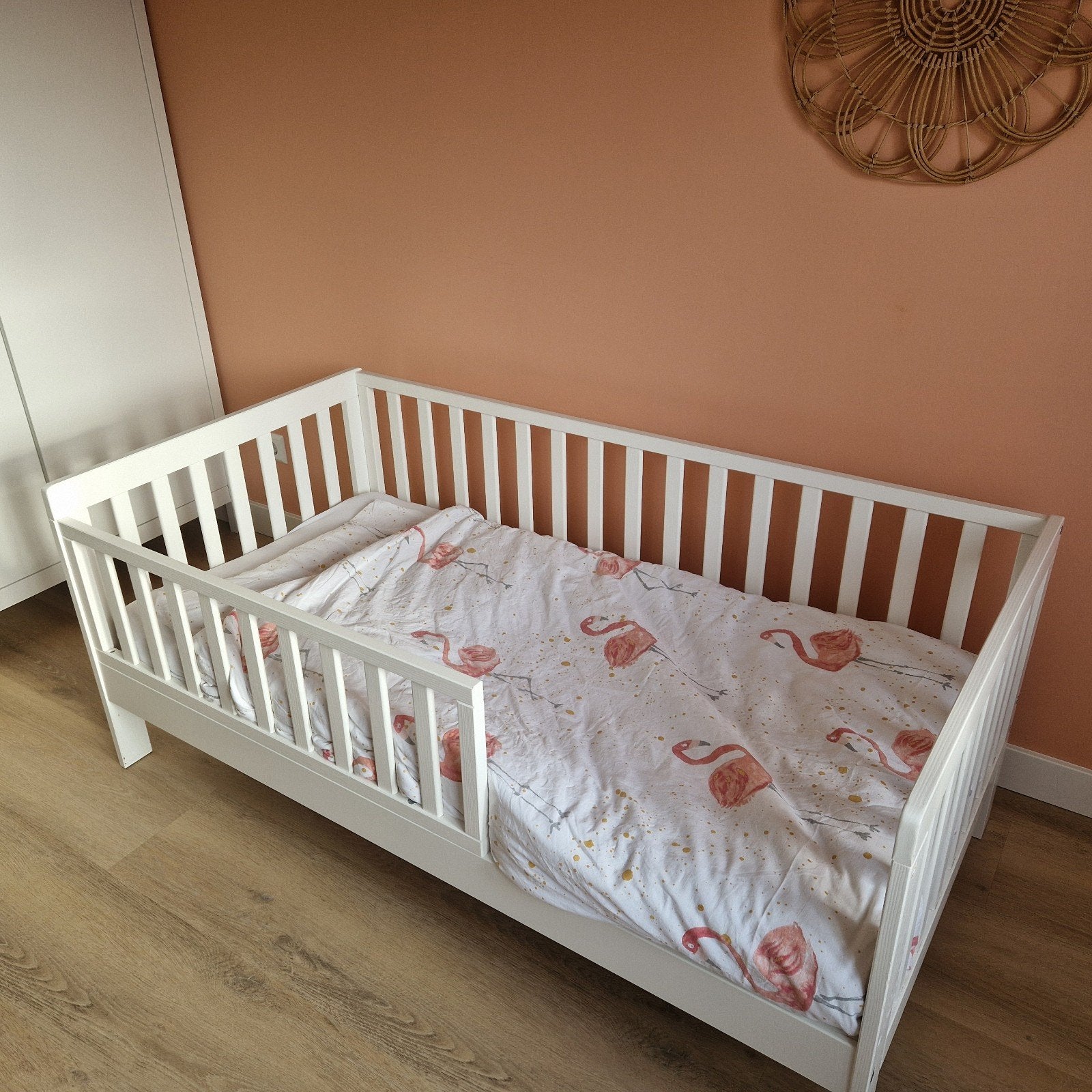Peuterbed incl onderschuiflade, Ophalen, Gebruikt, 140 tot 160 cm, 70 tot 85 cm