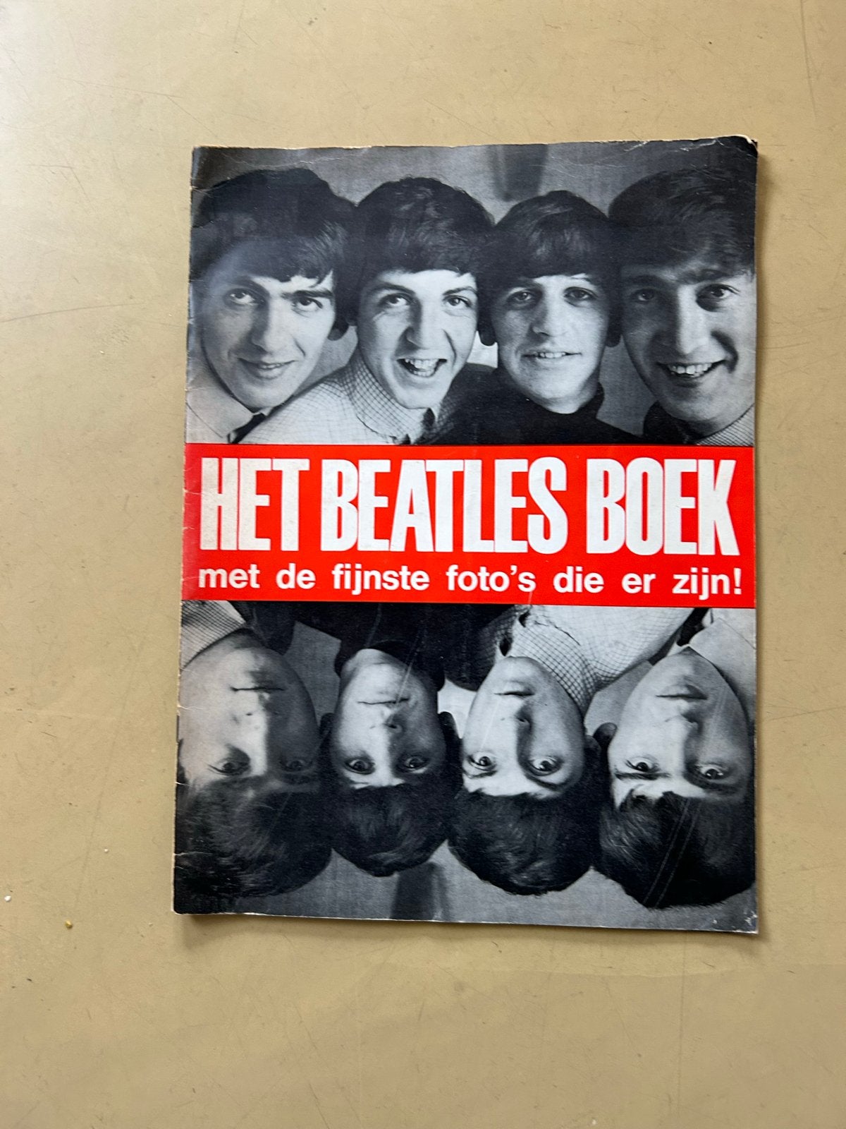 Het Beatles Boek - Speciale Uitgave Show Magazine, Boeken, Ophalen of Verzenden, Gelezen, Artiest
