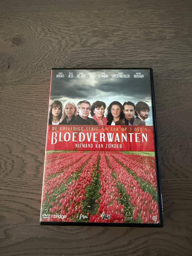 Bloedverwanten - De Volledige Serie (3 DVD's), Vanaf 12 jaar, Ophalen of Verzenden, Zo goed als nieuw, Overige genres