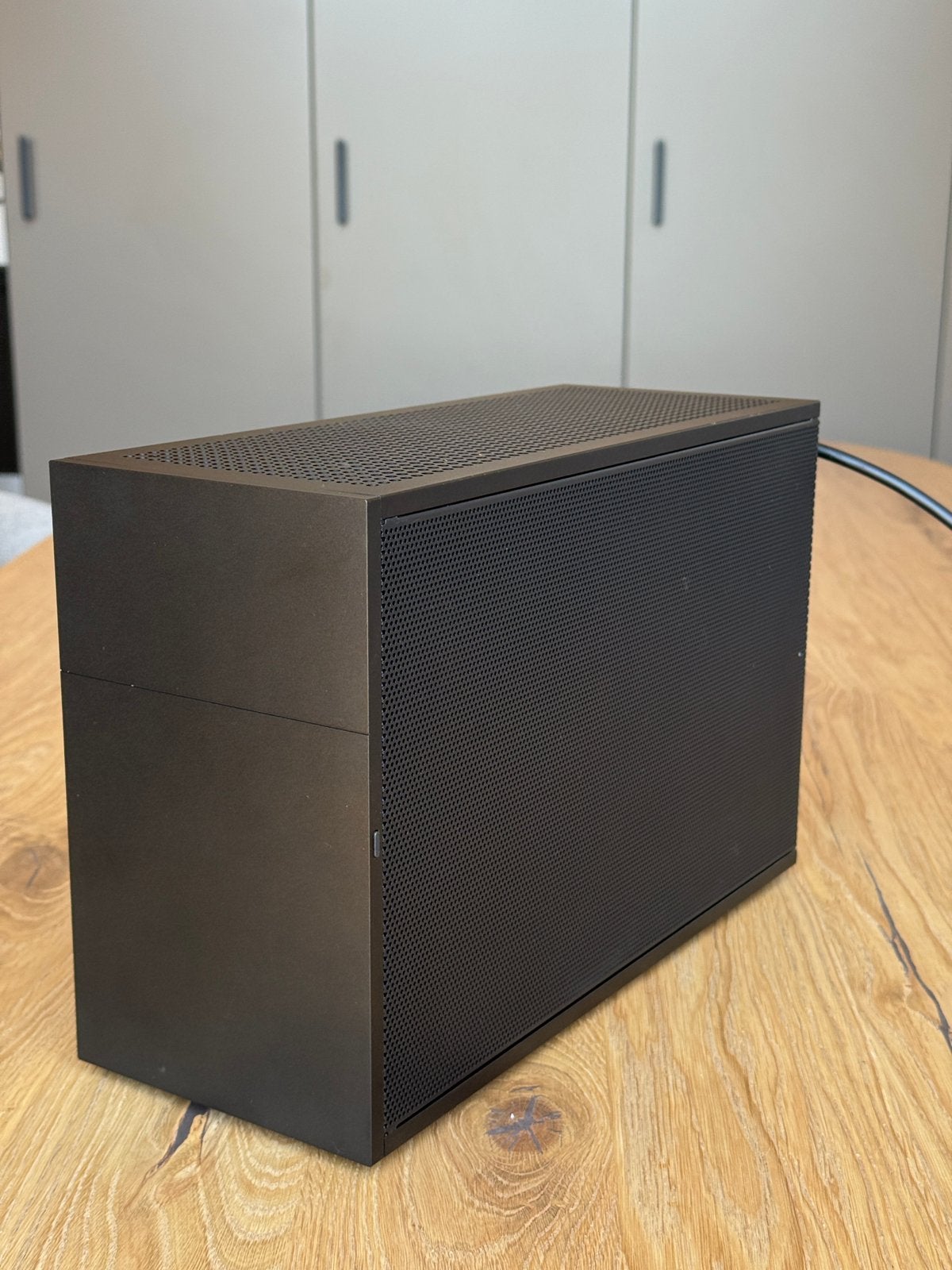 Formd T1 (V2.1) — 10L SFF mini-ITX behuizing in zwart, Computers en Software, Ophalen of Verzenden, Zo goed als nieuw