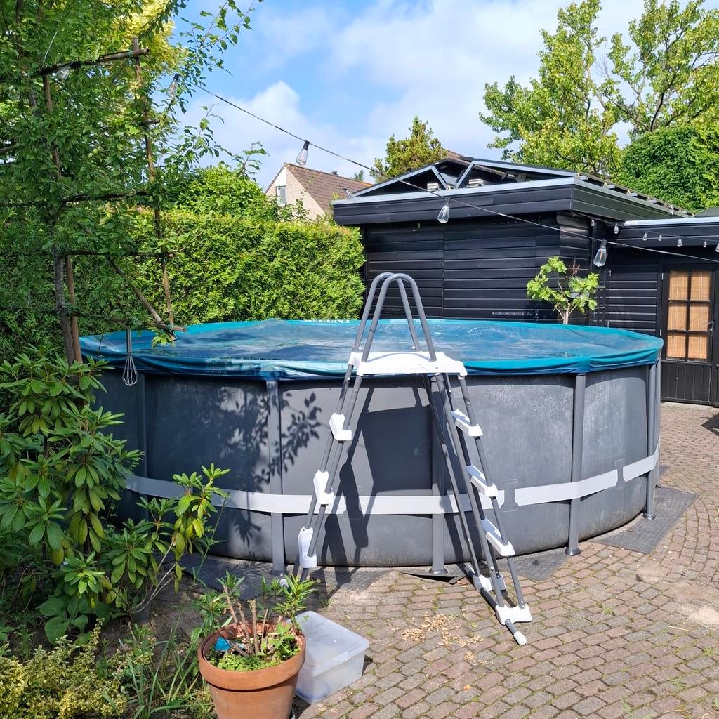 Helemaal compleet Intex Ultra XTR frame zwembad (488x122), Tuin en Terras, Zwembaden, Zo goed als nieuw, Opzetzwembad, 120 cm of meer