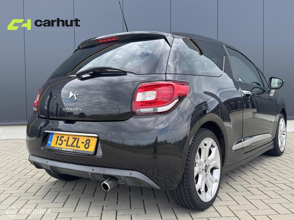 Citroen DS3 1.6 So Chic| Leeer|NAP|boekjes|Cruise|nwe banden, Auto's, Citroën, Voorwielaandrijving, Euro 5, 4 cilinders, Zwart