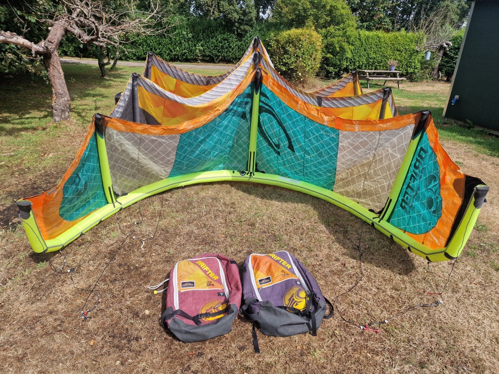 3 Cabrinha Drifter Kiteset - maat 5.5,  7 en  9m2 - Wa, Watersport en Boten, Kitesurfen, Ophalen of Verzenden