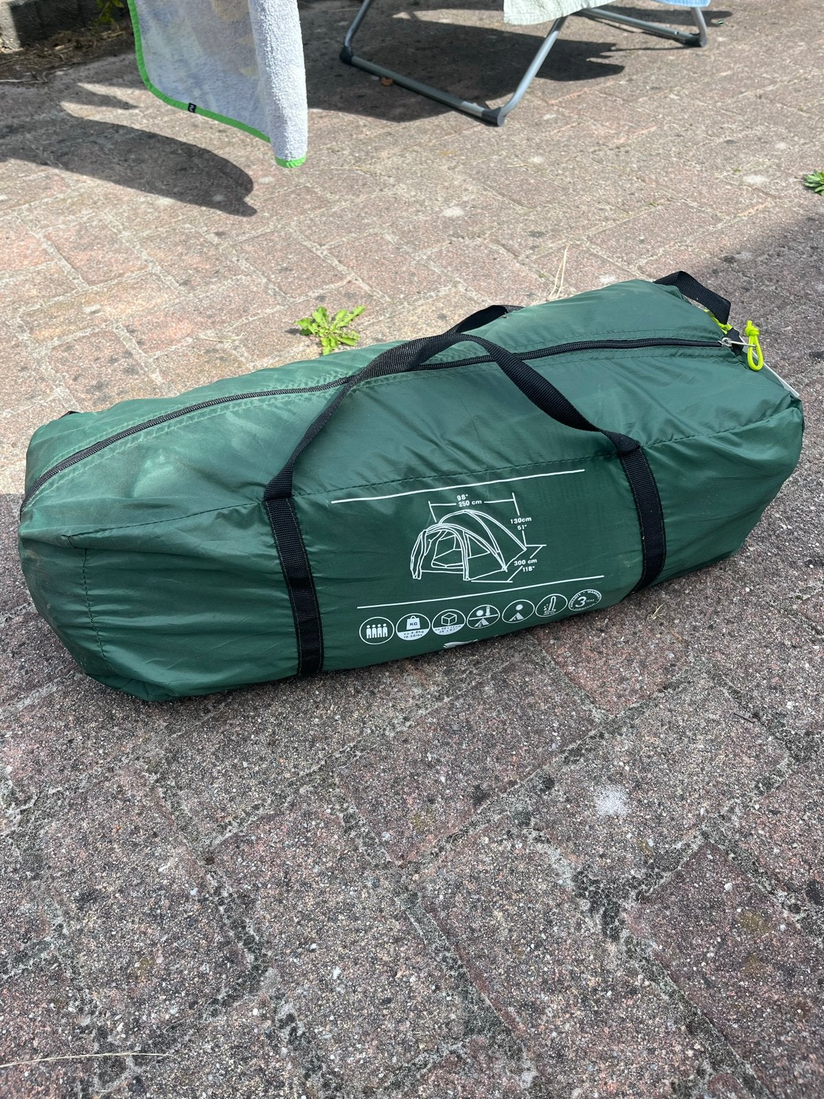 Crivit 4-persoons tent - Slechts 1 keer gebruikt, Ophalen, Zo goed als nieuw, Tot en met 4