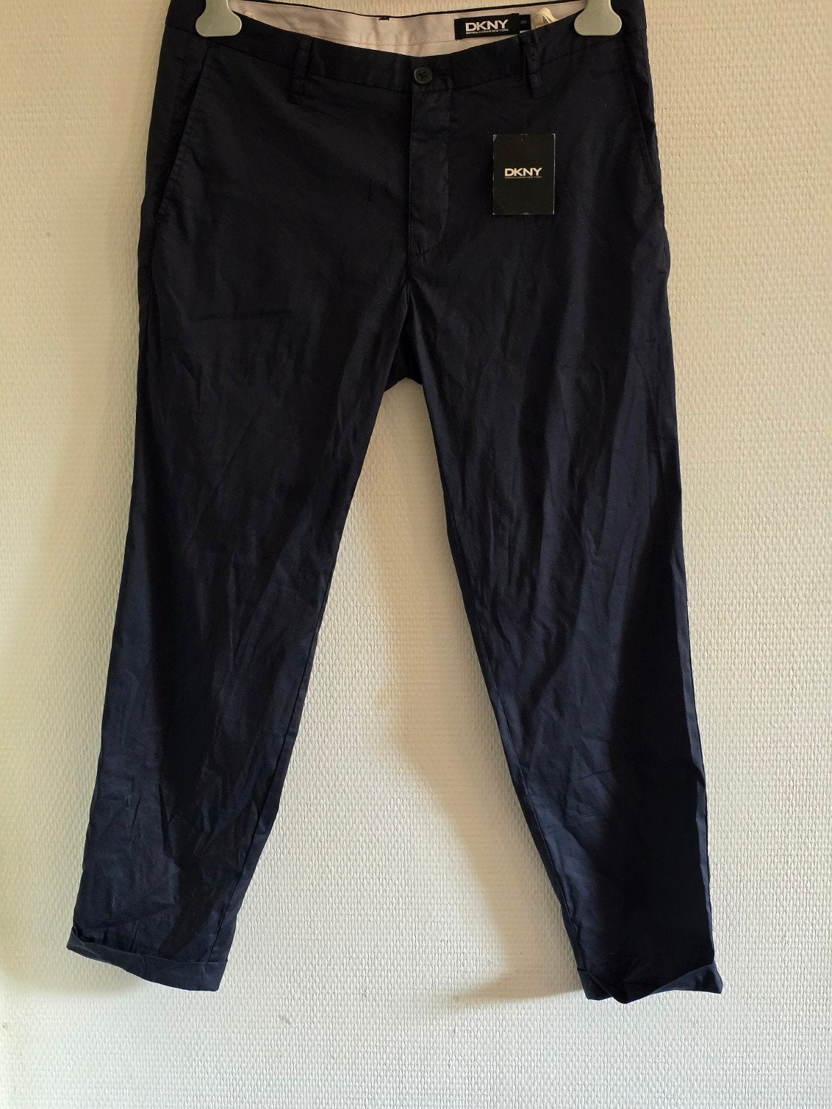 DKNY Heren Chino Broek - Donkerblauw - Maat 34R (M) "Nieuw ", Blauw, Nieuw, Overige maten, Ophalen of Verzenden