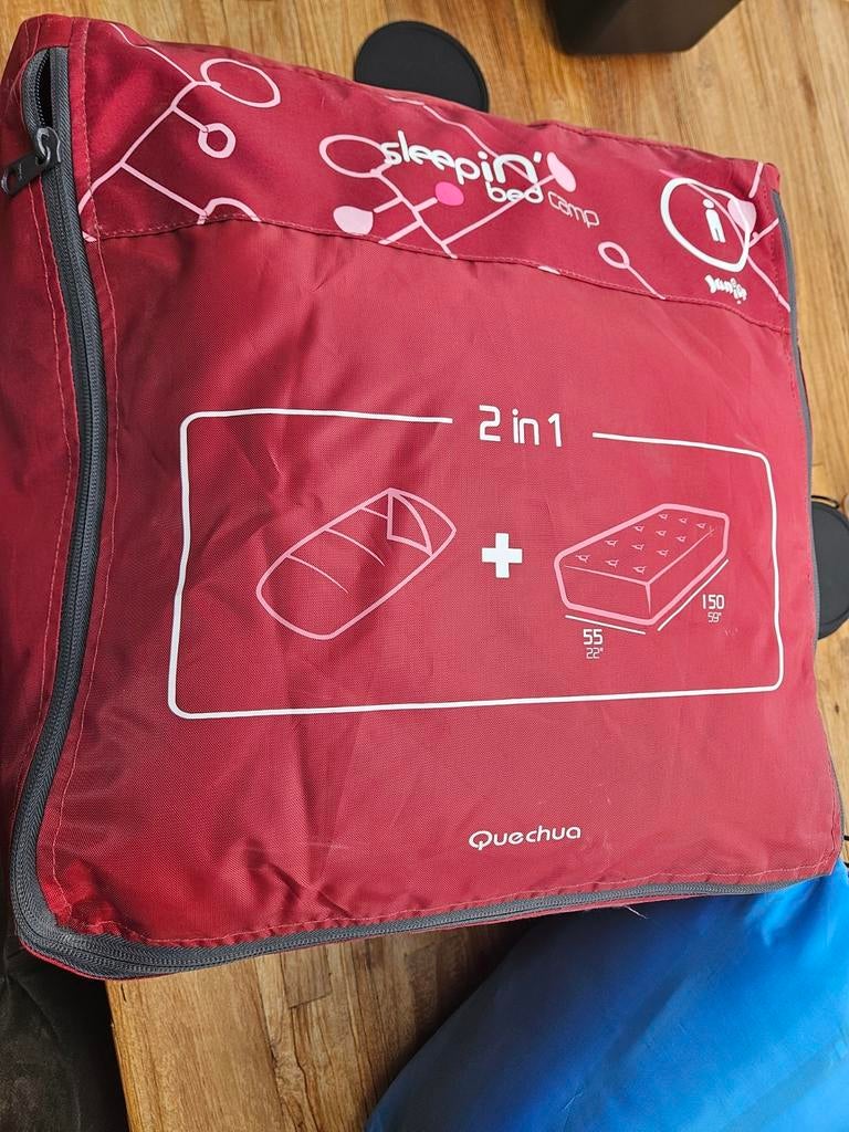 Quechua Sleepin Bed Camp 2-in-1 (slaapzak + luchtbed) ZGA, Caravans en Kamperen, Ophalen of Verzenden, Zo goed als nieuw