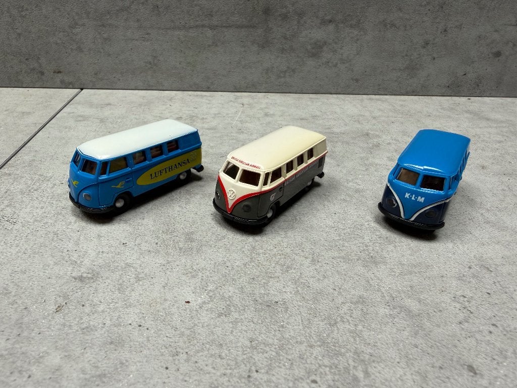 Brekina Volkswagen T1 busjes - luchtvaart - 11588, Ophalen of Verzenden, Auto