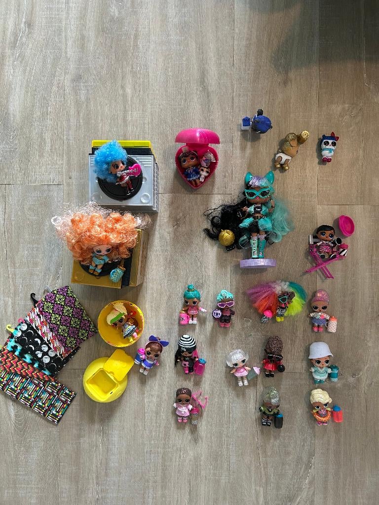 Collectie LOL Surprise poppen met diverse accessoires, Ophalen of Verzenden, Zo goed als nieuw, Overige typen