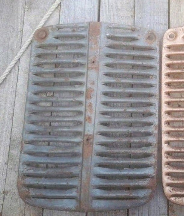 Originele Massey Ferguson 35 grille, Ophalen of Verzenden, Voor, Bumper