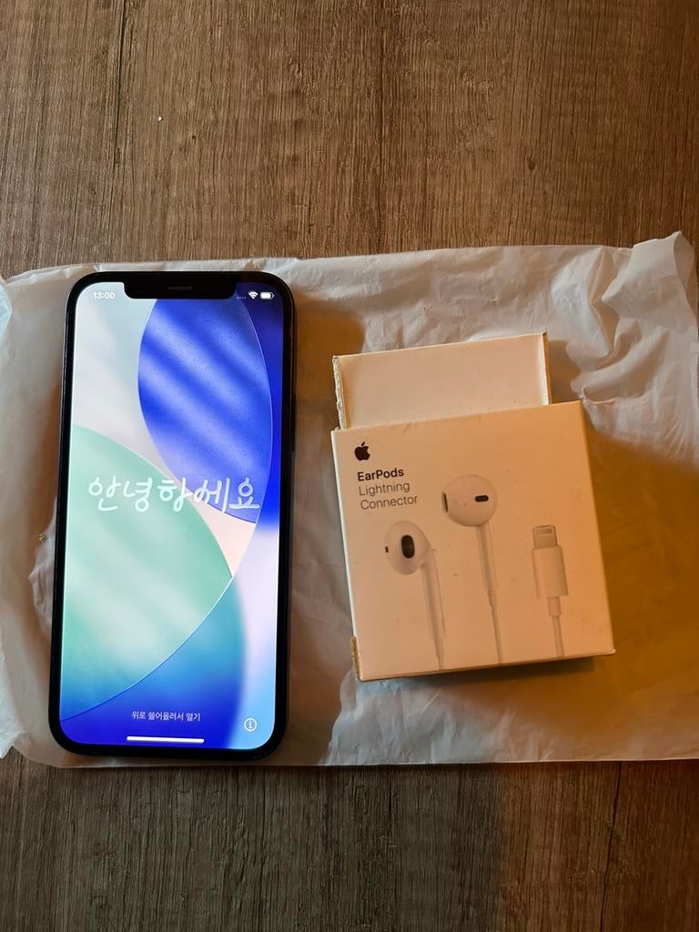 Iphone 12 weinig gebruikt (Ruilen mogelijk), Ophalen of Verzenden, Zo goed als nieuw, Zwart