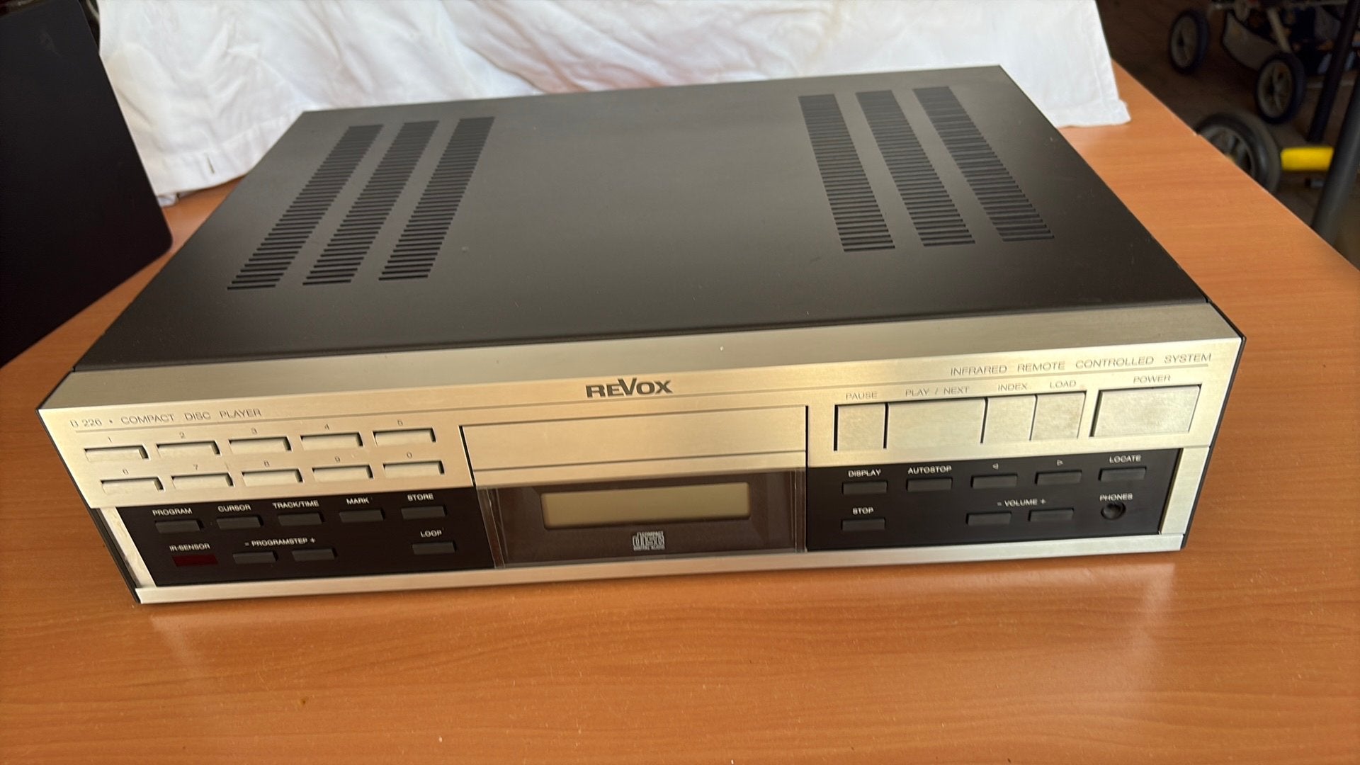 Revox B 226, Ophalen of Verzenden, Zo goed als nieuw, Overige merken