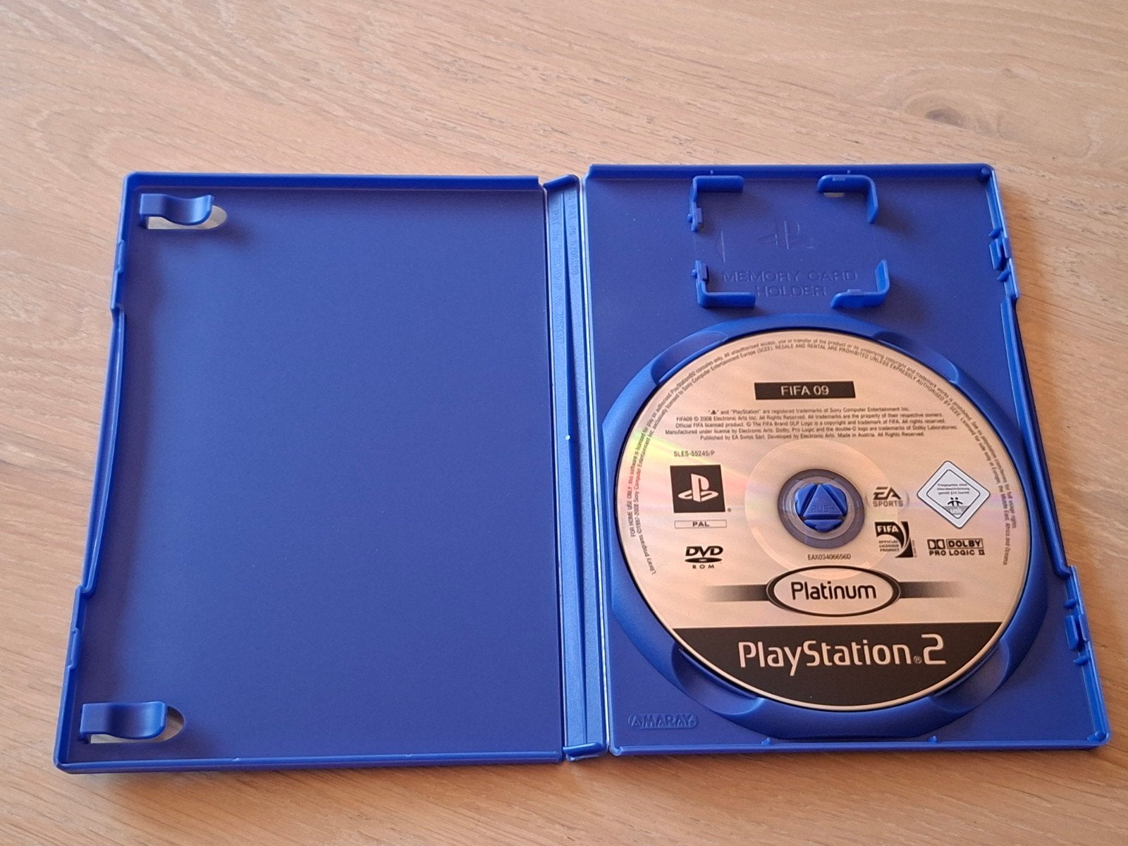 FIFA 09 Platinum PlayStation 2 - Zo goed als nieuw, 2 spelers, Eén computer, Ophalen of Verzenden, Zo goed als nieuw
