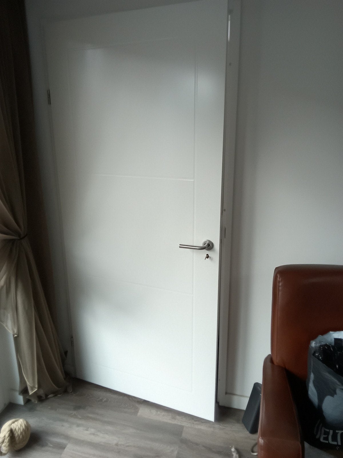 2 luxe lijn 0pdek binnendeuren afm 93 x 211 cm linksdraaind, Ophalen, 80 tot 100 cm, Binnendeur, Zo goed als nieuw