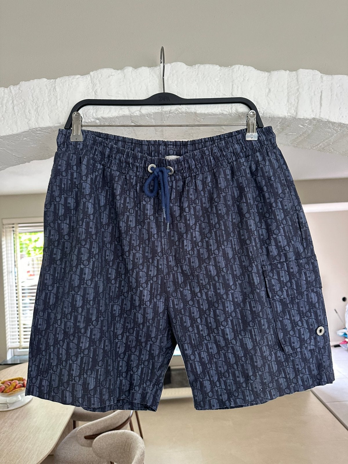 DİOR KORTE BROEK, Ophalen of Verzenden, Nieuw, Maat 56/58 (XL), Blauw