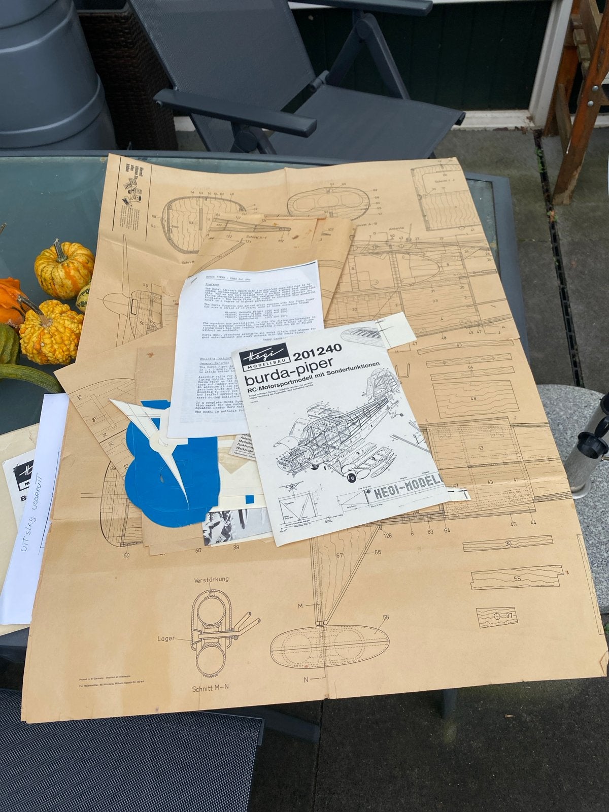 Originele bouwtekening Hegi Burda Piper PA 18 met decals, Overige merken, Gebruikt, Ophalen of Verzenden, Groter dan 1:72