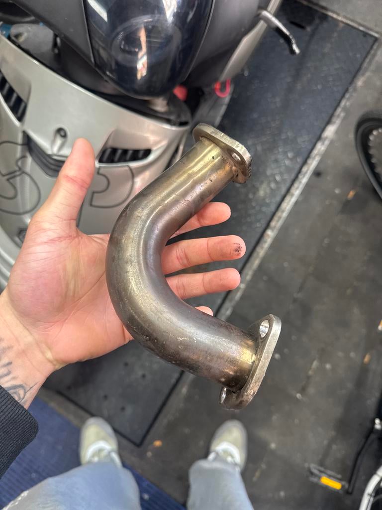 Sm04 uitlaat voor 125/180cc motoren met RVS voorbocht, Ophalen of Verzenden, Gebruikt