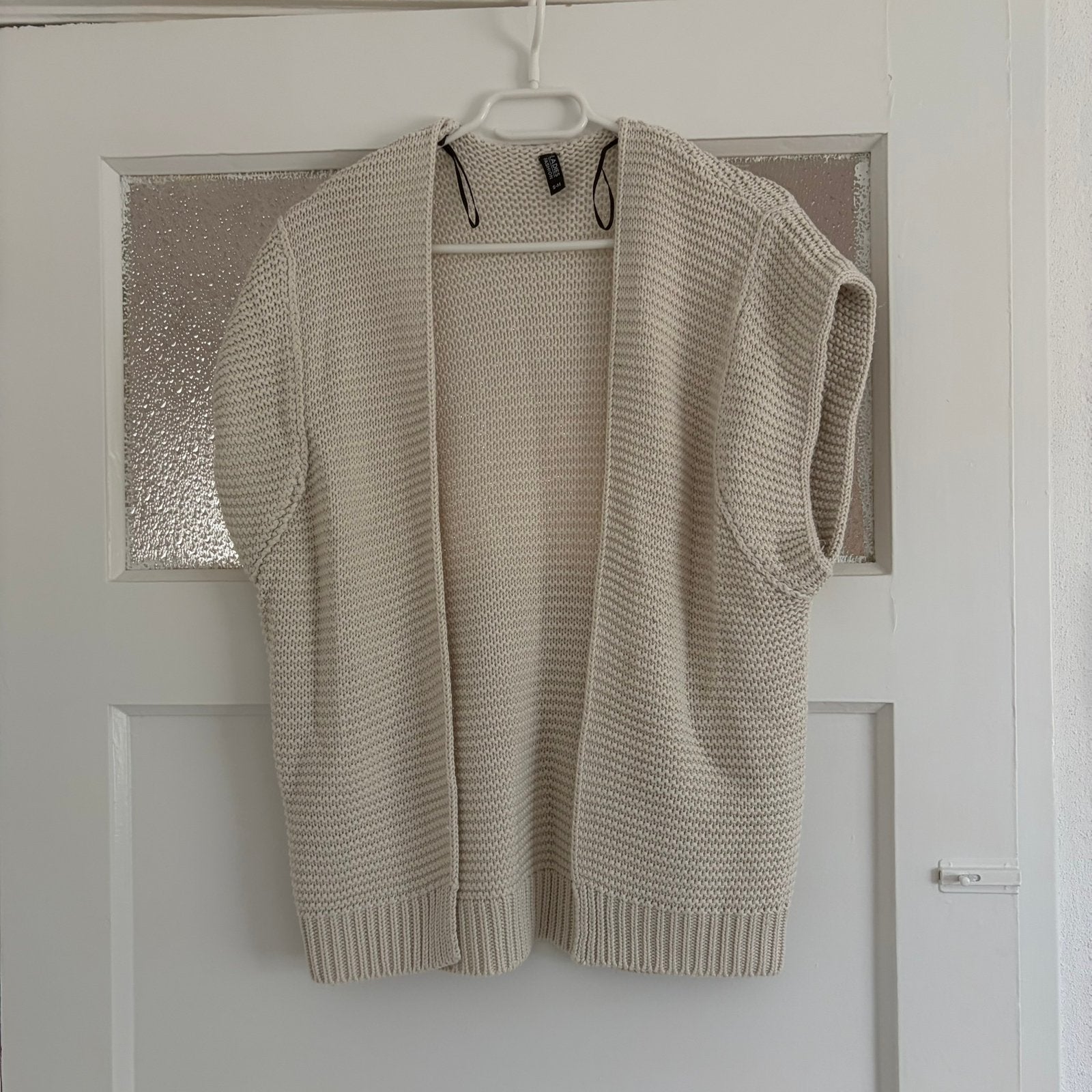 Beige Gebreid Gilet / Mouwloos Vest - Maat S/M, Ophalen of Verzenden, Zo goed als nieuw, Maat 38/40 (M), Beige